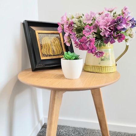 Central 2Brm 2Bth Townhouse Free Carpark Christchurch Bagian luar foto